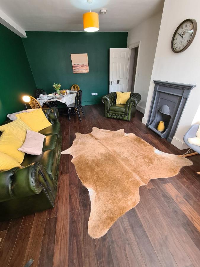Beautiful Mews House In A Georgian Listed Building Close To The A38 Burton-upon-Trent Exterior foto