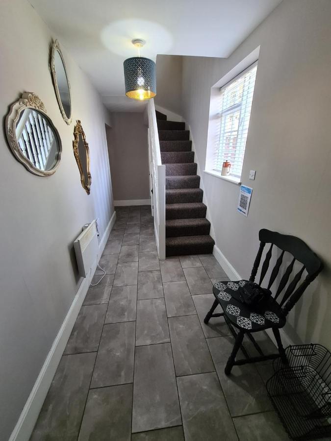 Beautiful Mews House In A Georgian Listed Building Close To The A38 Burton-upon-Trent Exterior foto